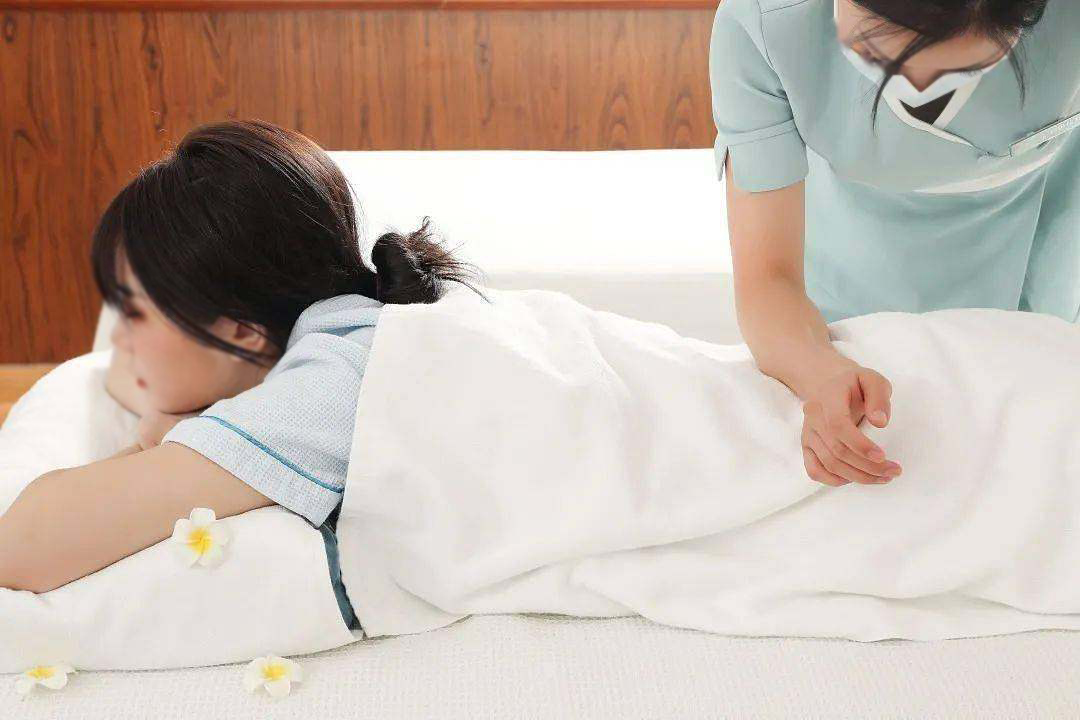 樂(lè)康醫(yī)療器械：負(fù)壓拔罐器怎么使用？